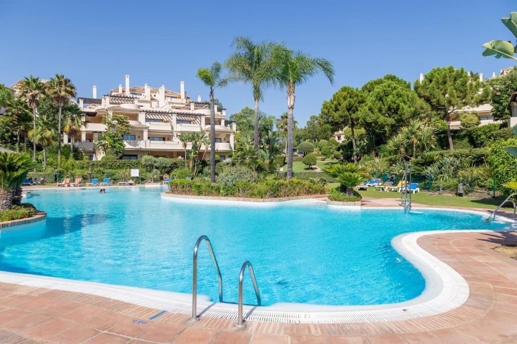 Luxurious 2 Bedroom Apartment With Spa Facilities Benahavís Exterior foto